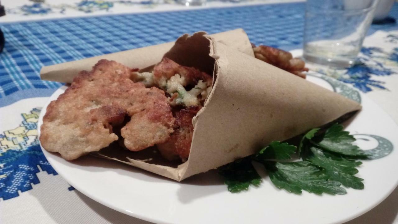 לינה וארוחת בוקר קומיסו Il Filo Di Paglia מראה חיצוני תמונה