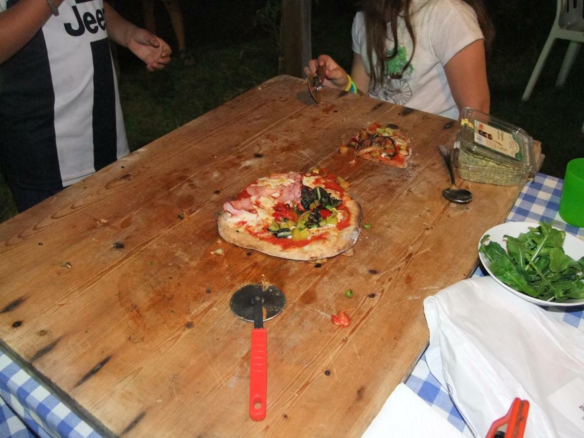 לינה וארוחת בוקר קומיסו Il Filo Di Paglia מראה חיצוני תמונה